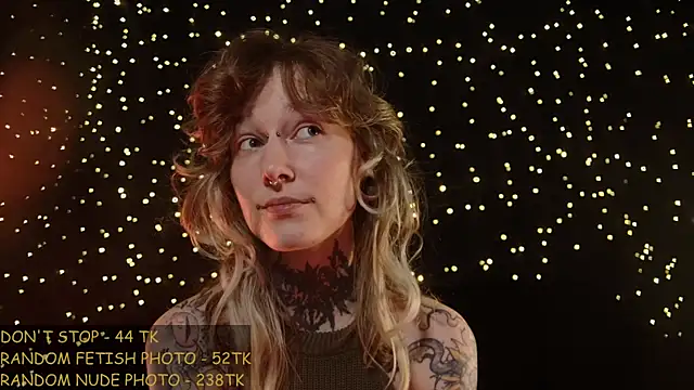 Chat XXX en directo de Littlespacemouse