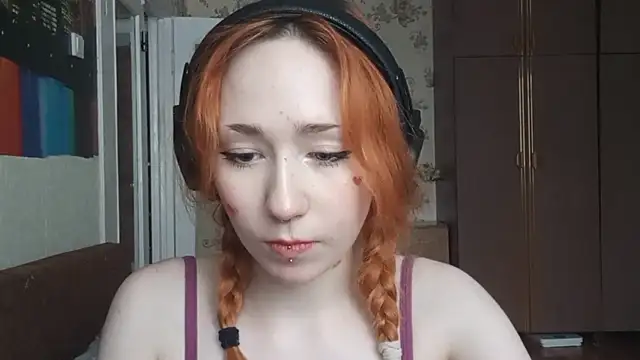Chat +18 de YaniraHeneisen ao vivo