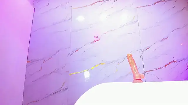 AmazingOrgasmのライブXXXチャット