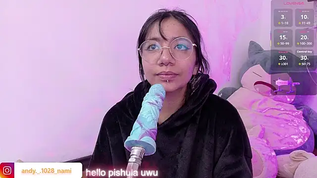 Chat +18 de Nami_usagi ao vivo