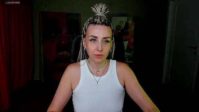 MonicaRiley's Live XXX Chat