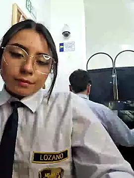 Chatroom XXX en direct de Angela__05