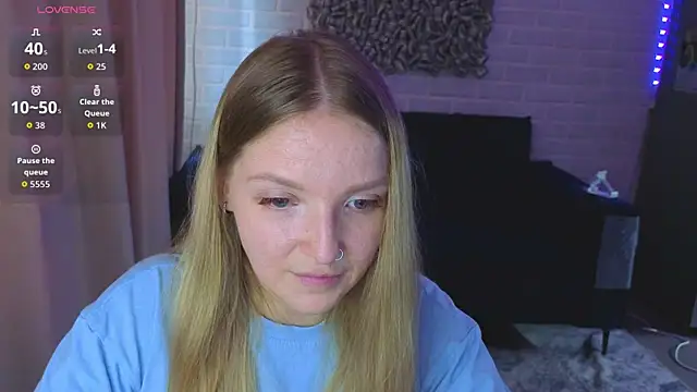 Kate__Walker 现场XXX聊天