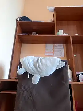 Ally-cutee's Live XXX Chat