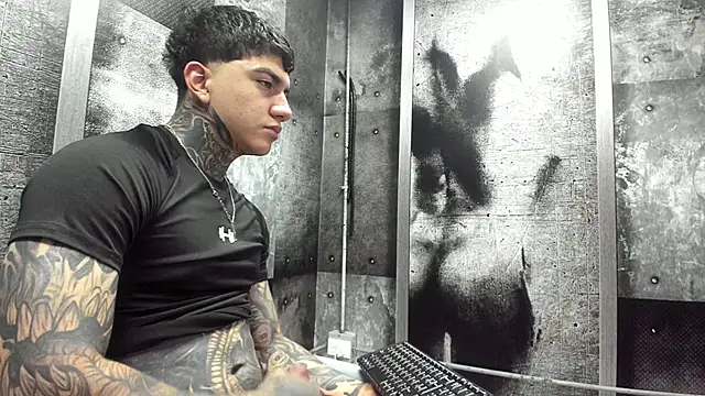 Gury_tattoo Chat XXX live