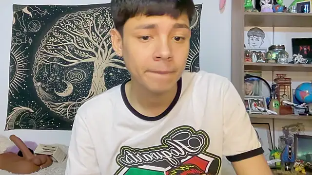 Živý XXX chat Andy_Belier23