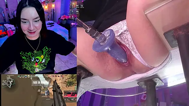 NicoleFerrel Chat XXX in diretta