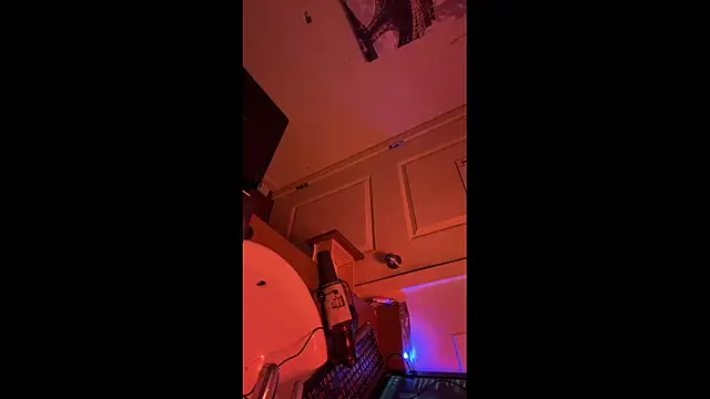 Bad_Boy69_MattZZZ live XXX chat