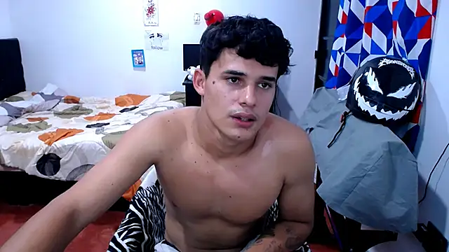 freddy_romas' Live XXX Chat