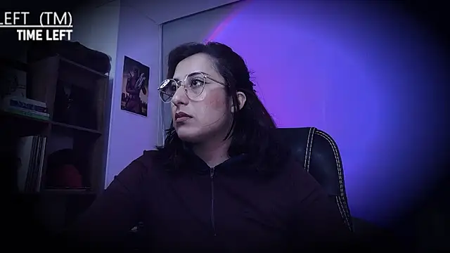 Chat +18 de Scarlett_Sen ao vivo