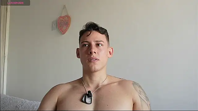 Muscle_King_Cumn Live XXX chat