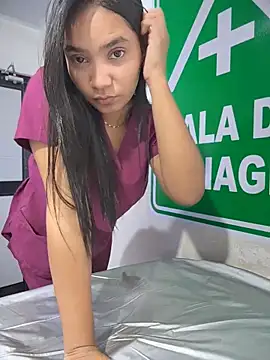 Czat XXX na żywo – Kinky_DoctorX
