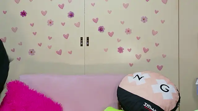 nana_desu: онлайн-секс-чат