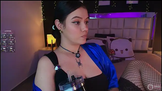 Chat XXX en directo de emmy_wattsoon
