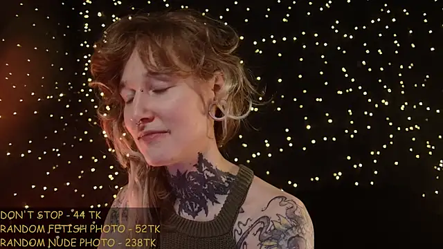Littlespacemouse XXX чат на живо