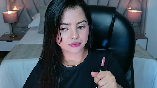 XXX chat uživo modela Layla_Breezee