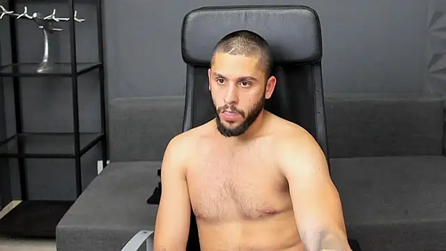 TroyWadee Live XXX-Chat
