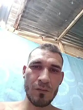 junior_926: απευθείας συνομιλία ΧΧΧ