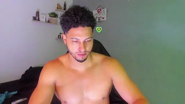 Онлайн чат XXX Kris_Khalifa69