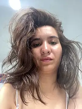 XXX chat uživo modela MariaStill