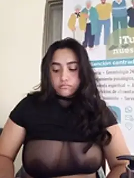 ANDREA-10_ – Naživo XXX chat
