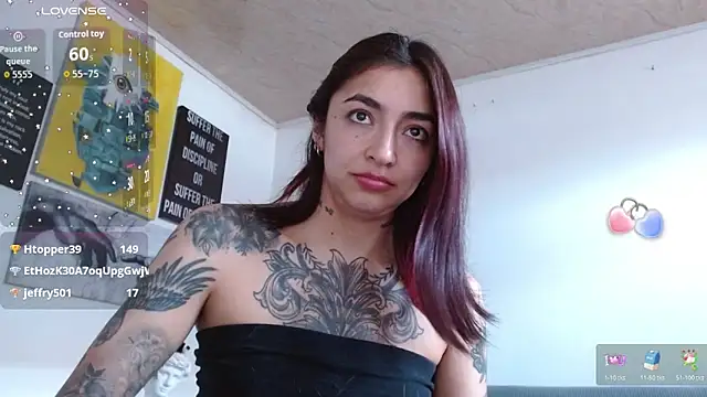 Chat +18 de ZoeBakers_ ao vivo