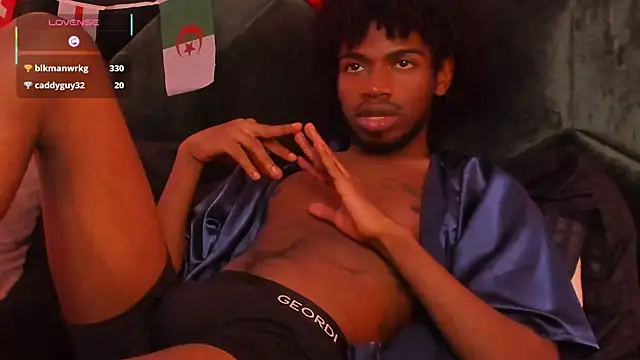 AllexJacob's Live XXX Chat