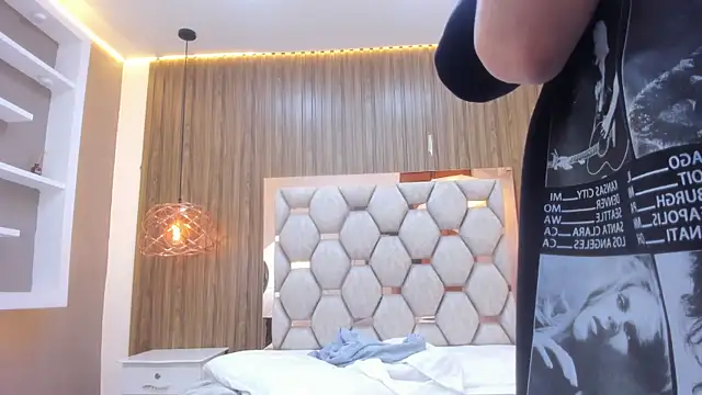 adams_bobby Show Webcam