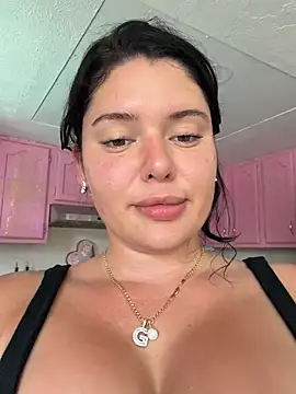 mangolini_parrocini's Live XXX Chat