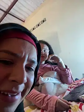 alia_asad 现场XXX聊天