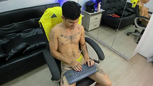 Jared_Cole Obrolan Langsung XXX