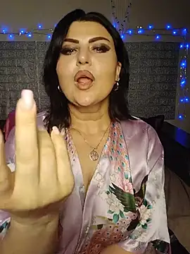 kataleya94: απευθείας συνομιλία ΧΧΧ