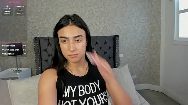 XXX chat uživo modela Anika_H