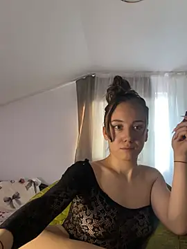 CristinaSw – Live XXX-chat