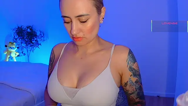 Czat XXX na żywo – pennyyy_