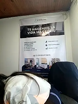 Chat XXX en directo de Valentina--1