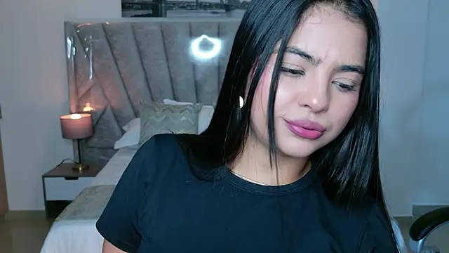 Layla_Breezee 라이브 XXX 채팅