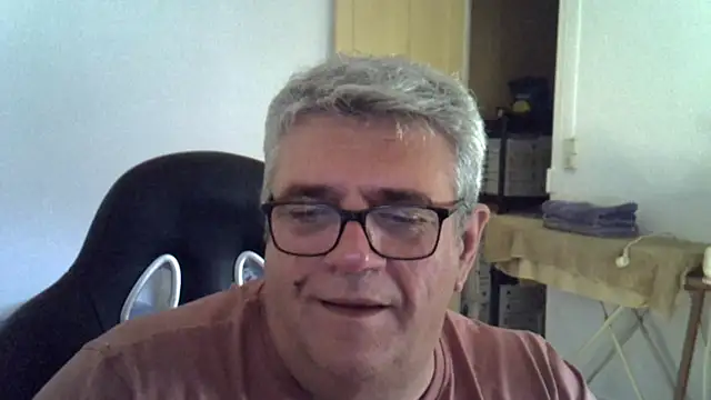 Laurent_oldmen Adlı Modelin Canlı XXX Sohbeti