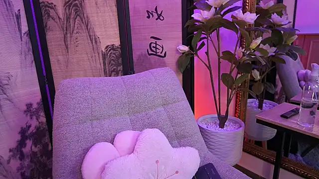 Онлайн чат XXX NamiKimura