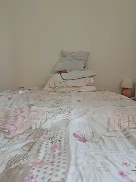 Chat XXX ao vivo de Maya-Parllo