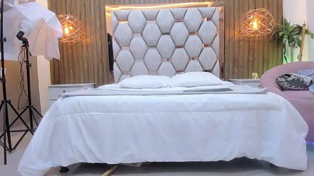 adams_bobby: απευθείας συνομιλία ΧΧΧ