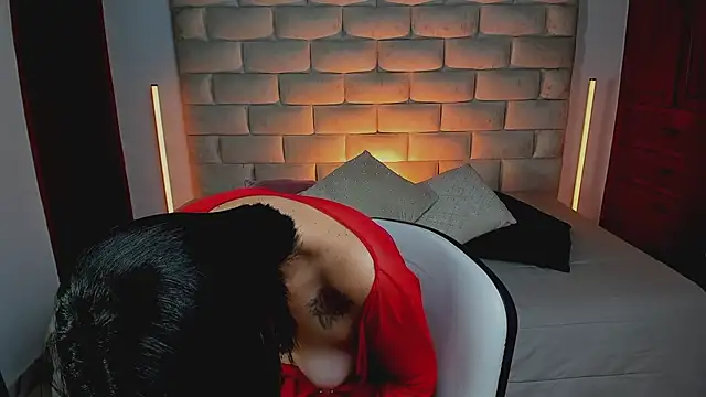 Živý XXX chat HollyGrey_