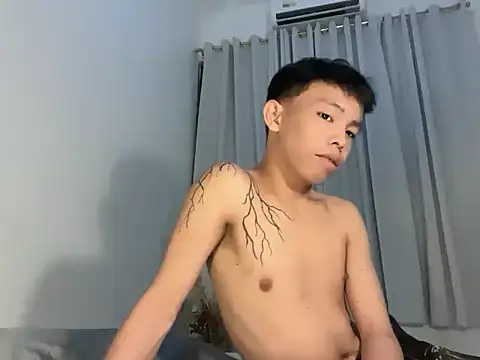 hottasianboy 即時 XXX 聊天