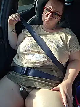 cplcokins34's Live XXX Chat