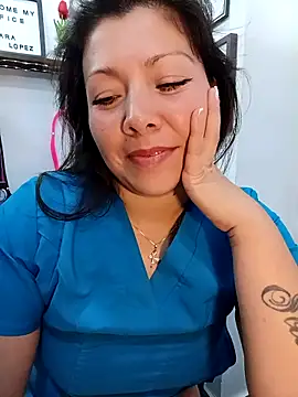 Chat XXX ao vivo de SARA_21-
