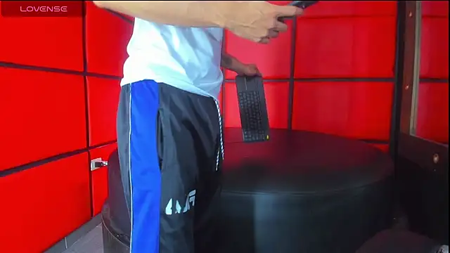SharonTygaX 라이브 XXX 채팅
