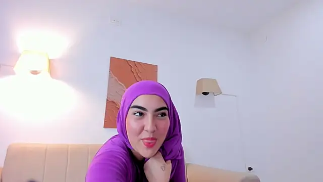 Malika_Noor Chat XXX in diretta