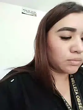 EmaGw7 Chat XXX in diretta
