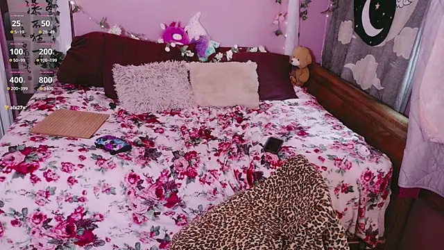 Maddy_cat_91's Live XXX Chat