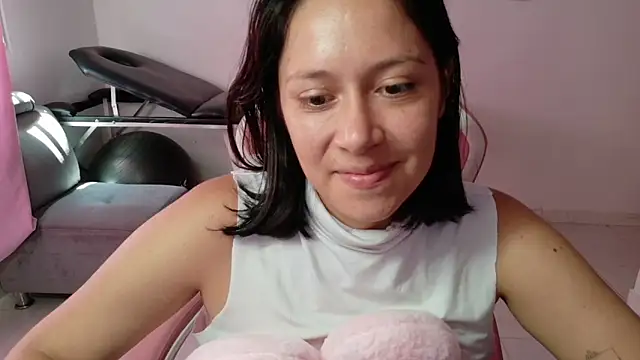 MommyMiaWsのライブXXXチャット